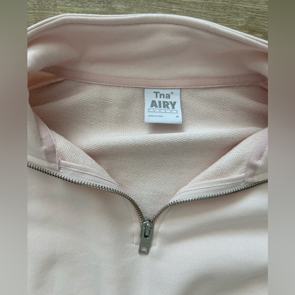 AIRY FLEECE PERFECT 1/4 ZIP SWEATSHIRT